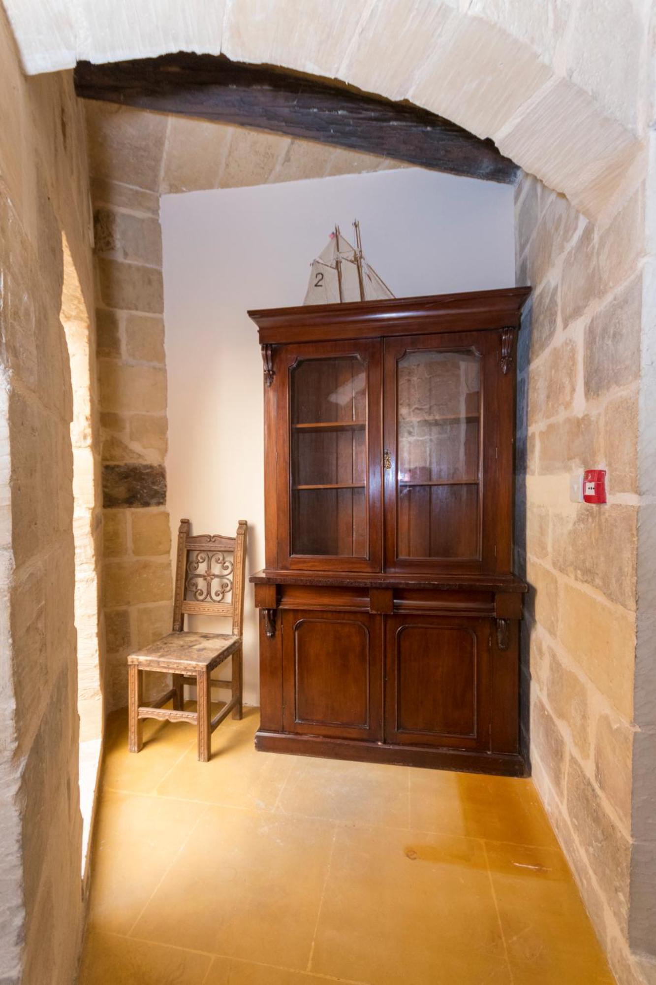 The Burrow Guest House Tarxien Εξωτερικό φωτογραφία