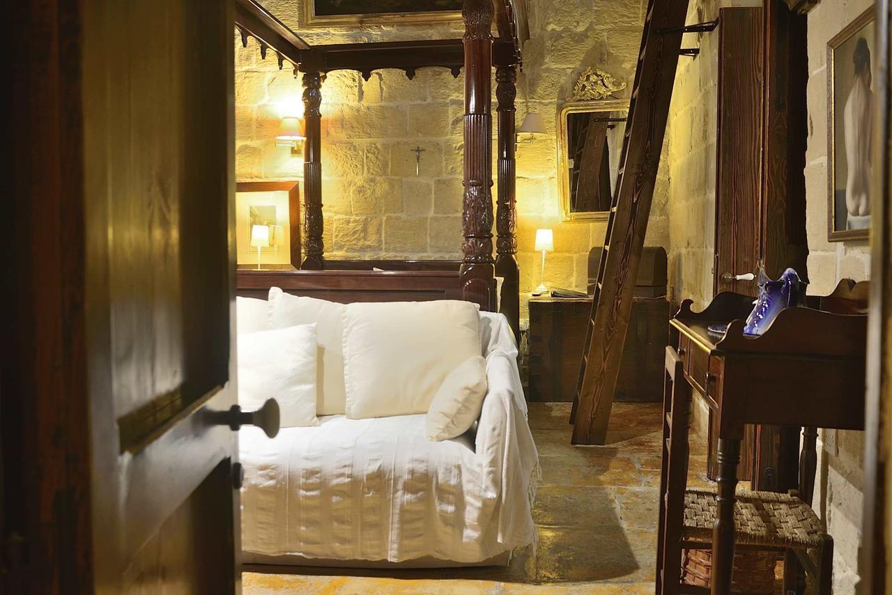 The Burrow Guest House Tarxien Εξωτερικό φωτογραφία