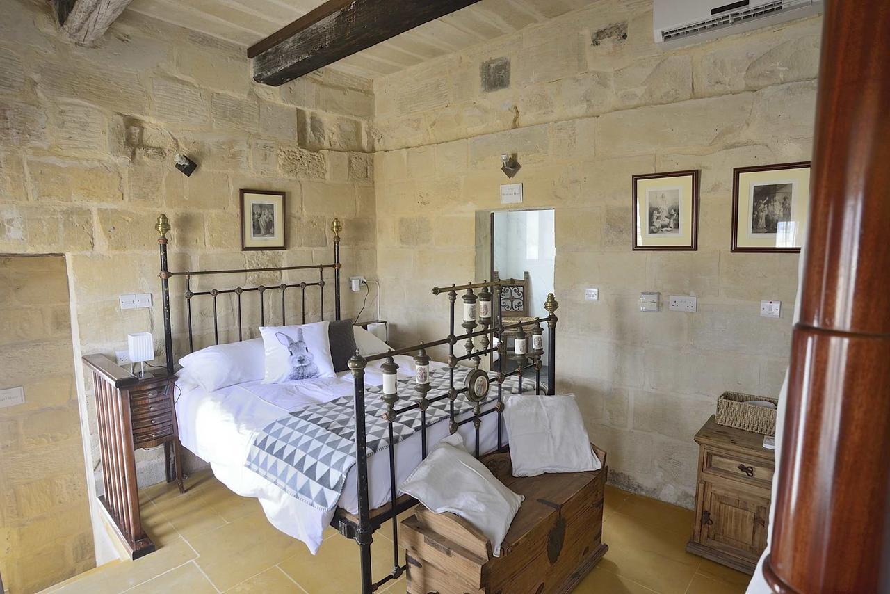 The Burrow Guest House Tarxien Εξωτερικό φωτογραφία